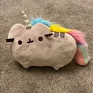 Brand new unicorn Pusheen